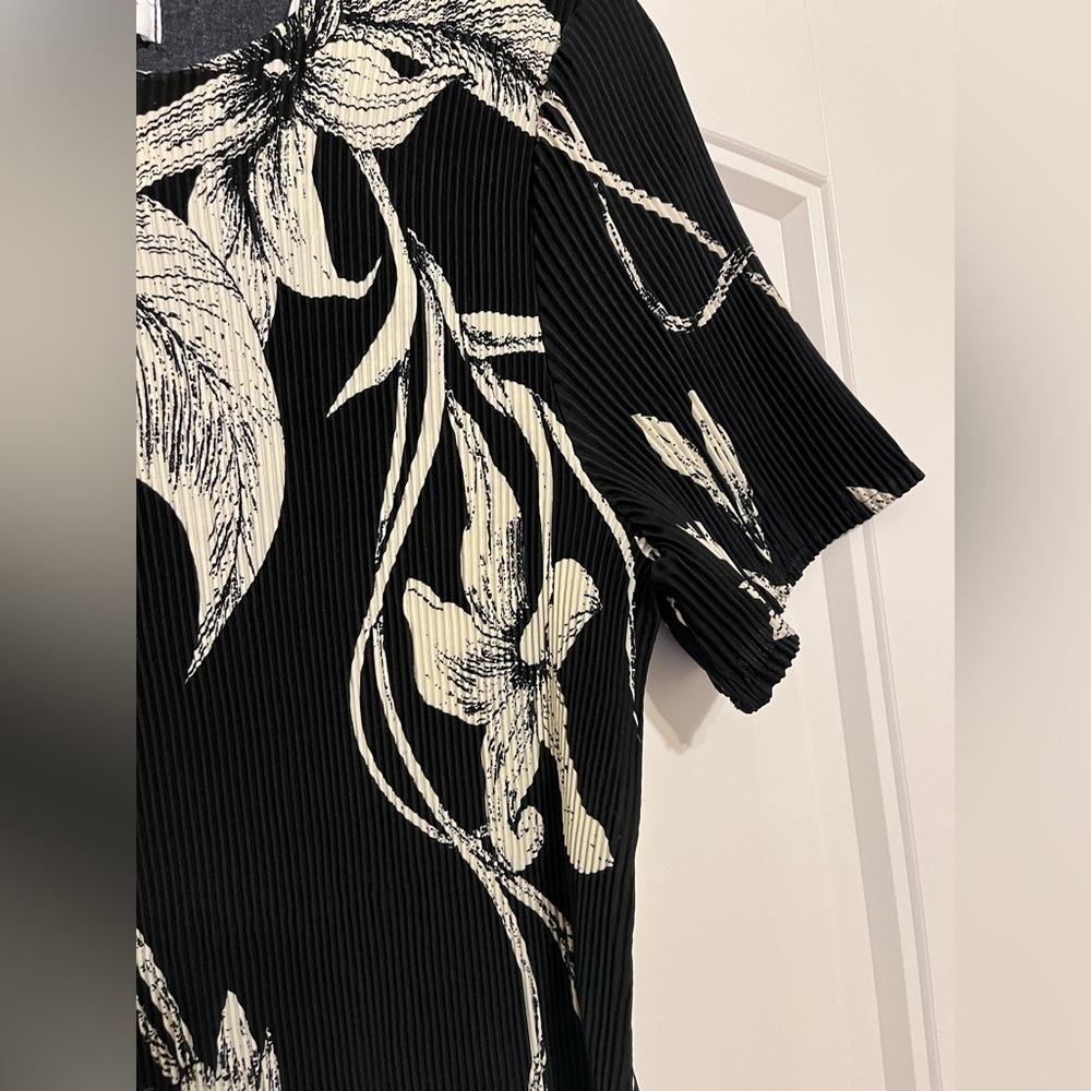 Dress by Kindred - Picture 4 of 8